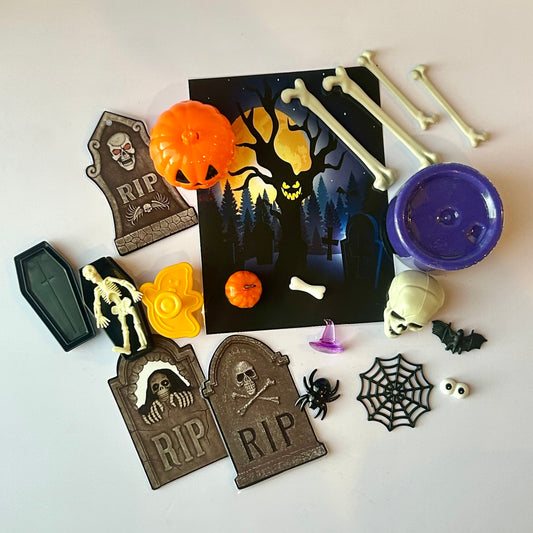 Haunted Graveyard Play Dough kit